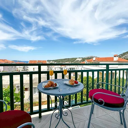 Hvar Sunny Hill Daire Hvar Town